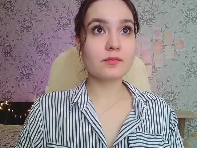 annie-fleur on BongaCams 