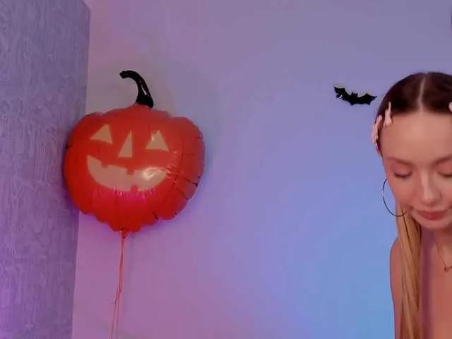 BongaCams DashaSento is Freechat DashaSento — I melt when I feel truly special I value attention, genuine intentions, generosity, and someone who actually wants to take care of me. Intelligence, humor, and good conversation Spoiling me with gifts, attention, and tokens is my love language