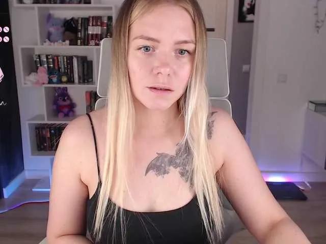 EmmaBryan on BongaCams 