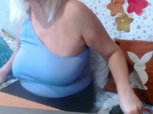 lanastar1 on BongaCams 