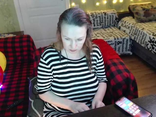 MeganIris — Flirt, smart men, interesting conversations, expensive gifts