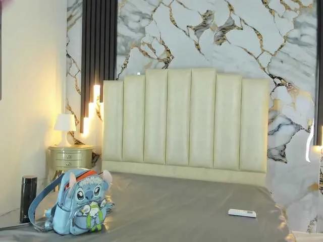 mollieblue69 on BongaCams 