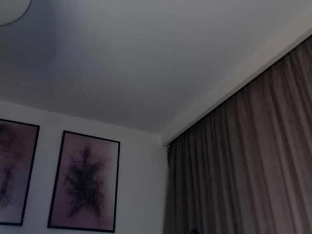 reinakylie — Gentlemen who knows what they want to see