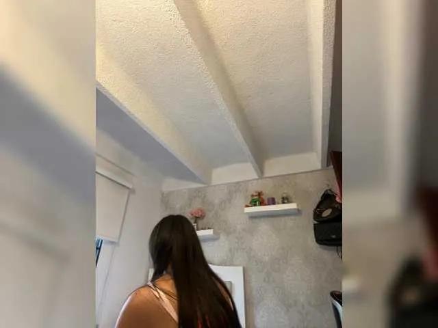 BongaCams SallyeLeins is Freechat SallyeLeins — To feel real, to be consumed by the desire you give me. While the only thing that matters is burning inside. I'm crazy about an ambitious man, that turns me on, always wanting more and more from me.