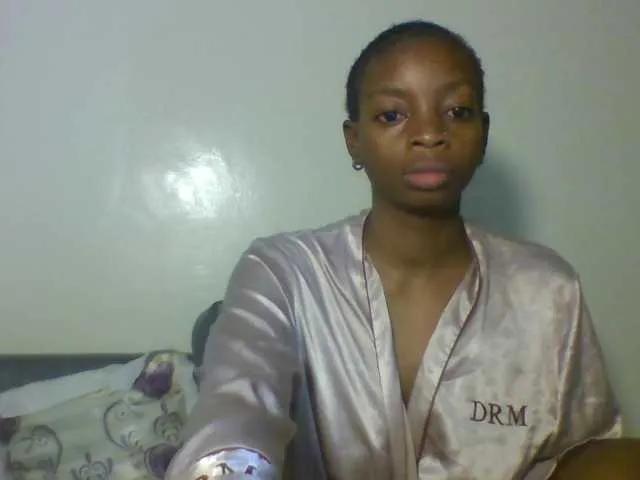 SweetsLolilta on BongaCams 