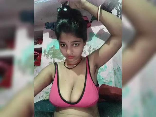 Tunnidelhi on BongaCams 
