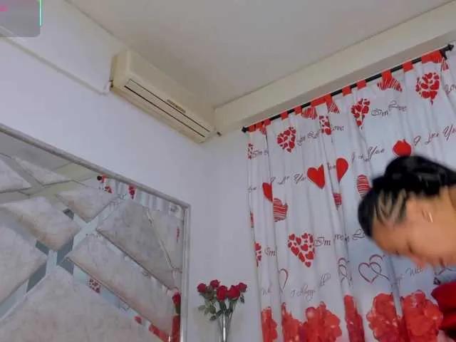 VivianneHart on BongaCams 