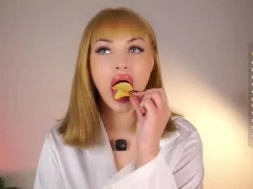 _vi_vi_ on Chaturbate 