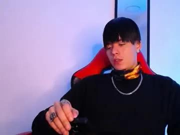 anhonymus — GOAL: Remove garment [30 tokens remaining] The first to run boot 100 #Master #Smoke  #Bigcock #Findom #Muscle