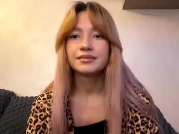 delindakrasnow — Goal: show my tummy ('')  My name is Nami, new experience to me, hope it turns out well. Im #18 and  #new here #skinny #young #smalltits [0 tokens remaining]