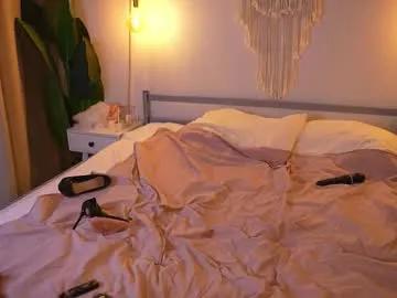 Chaturbate devilss_toy is Freechat devilss_toy — Devilss_toy's room #longtongue #fuckmachine #brunette #blowjob #bdsm