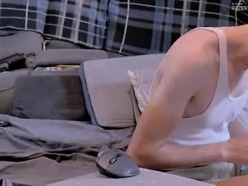 dilldough405 on Chaturbate 