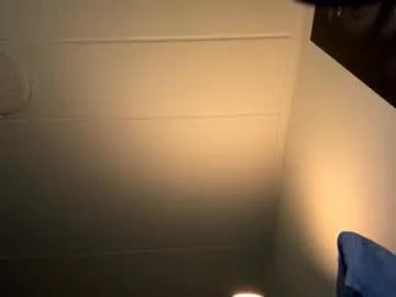 donn053 on Chaturbate 