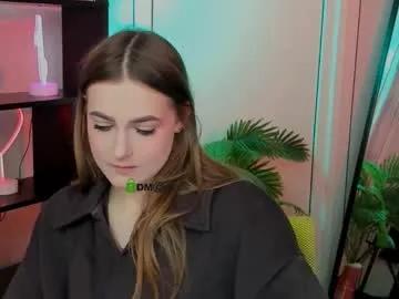 dora_di1 — GOAL: air kiss [99 tokens remaining] Welcome to my room! #sexy #18 #beautiful #feet #lovense