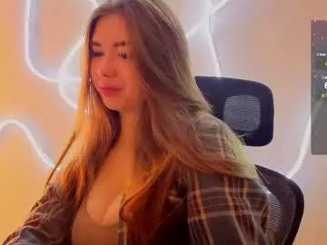 evapuff — GOAL: sexy dance [111 tokens remaining] friday coming #bigboobs #curvy #lovense #tease #young