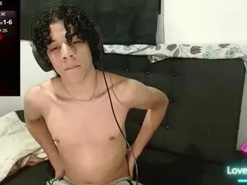 isidroglasc on Chaturbate 