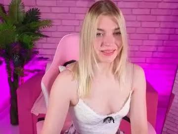 margo_robbbie — GOAL: Show ass in panties [23 tokens remaining] Welcome, let's get acquainted, I'm a new model #new #lovense #18 #muscle #blonde