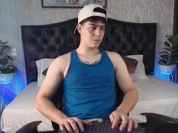 maxxicruz on Chaturbate 