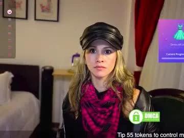 miasiren — Sexy Show at Goal #milf #mature #latina #bigboobs #mommy