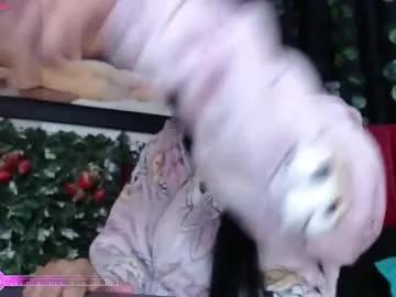 myomi_nix on Chaturbate 