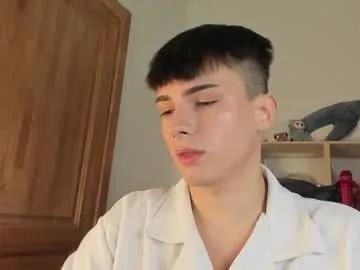 mystic_evan — CUM SHOW Hey, im Evan,your boy nextdoor, will come to me? #young #cute #twink #lovense #cum [1444 tokens remaining]