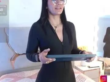 rosalind_tay — GOAL: cum show [147 tokens remaining] Hi guys make me cum with your tips ... if you love me tip me 5  55  555  5555 #mature #milf #latina #pantyhose #bigboobs