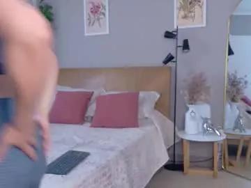 sarah_rayy — Hiappy fridayPlay with /menu FavTips 25.48.69.99.108 Dice 34tkn - Multi Goal: Let me ride you [1177 tokens left] #muscle #natural #heels #lovense #dildo