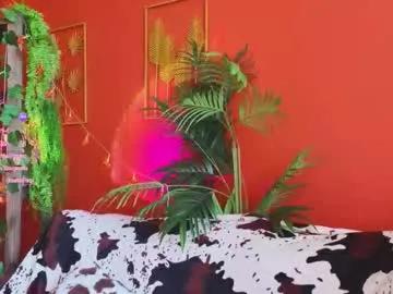 soft_animal — handbra tease im era! pvt open, tip for pm #natural #hairy #shy #skinny [88 tokens remaining]