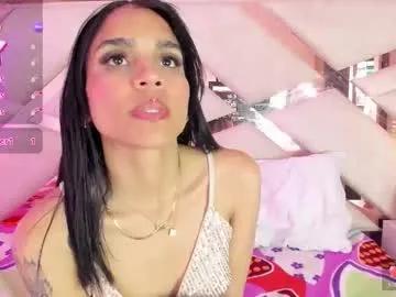 sophiaa_paris — GOAL: oil in ass [31 tokens remaining] addicted to pain master #daddysgirl #anal #new #ATM #slave