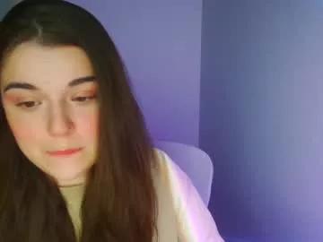 tutti_frutti_ on Chaturbate 