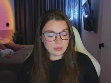 tutti_frutti_ on Chaturbate 