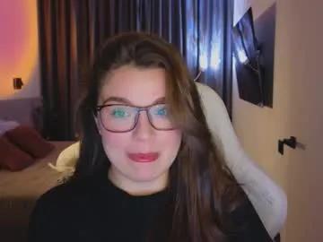 tutti_frutti_ on Chaturbate 