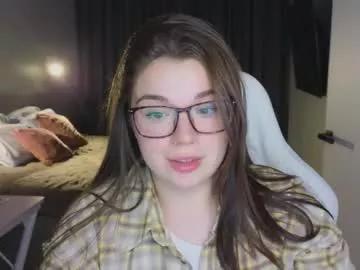 tutti_frutti_ on Chaturbate 