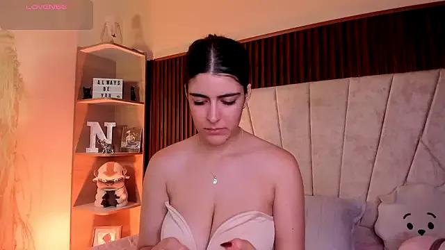 StripChat _Niah_ is Freechat _Niah_ — Hi Niah! TOPLESS OFF