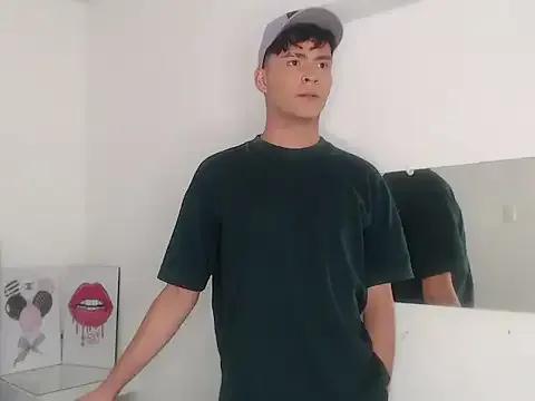 StripChat Aaron_Foxxx is Freechat Aaron_Foxxx — explosive cum+