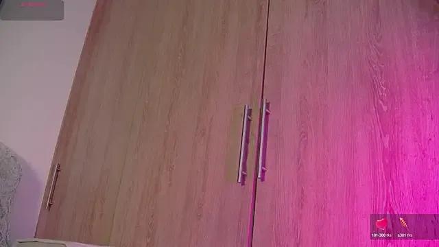 aidaadams on StripChat 