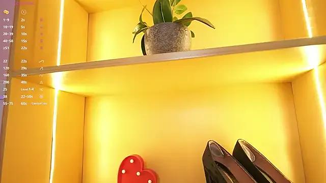 StripChat Anybuny is Freechat Anybuny — Flash Boobs Chucky