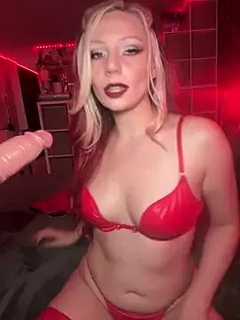 avacrush on StripChat 