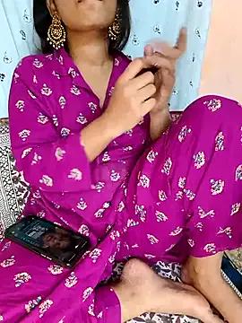 StripChat Beautifulsex4u is Freechat Beautifulsex4u — Birthday gift