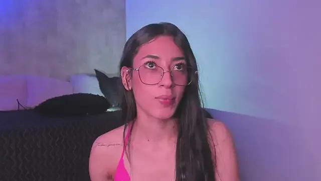 StripChat Becky_G is Freechat Becky_G — ride me hard + bounce ass