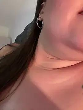Bella-kim- on StripChat 