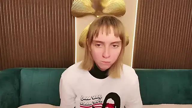 Beverly_Gomes on StripChat 