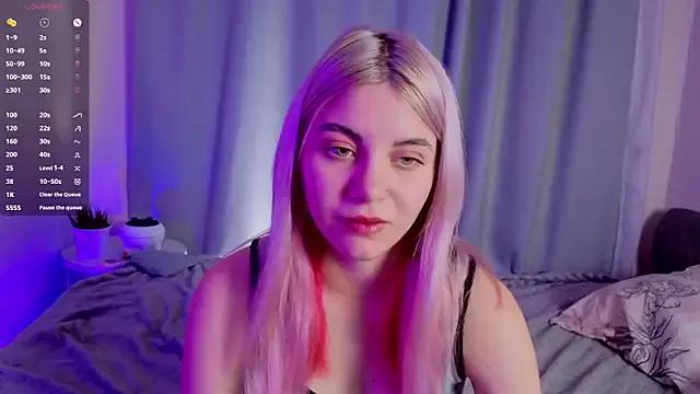 StripChat BlissBoardley is Freechat BlissBoardley — lower my cute shorts