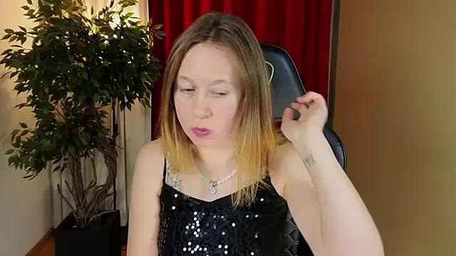 BrookeEvans on StripChat 