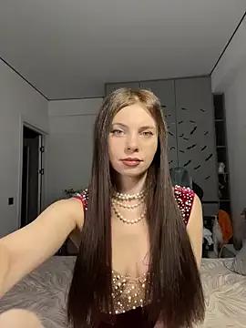 StripChat CurlyLara is Freechat CurlyLara — sit on your face