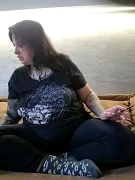 StripChat CurvyyAnna is Freechat CurvyyAnna — last tipper control me 2 min