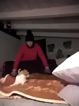 StripChat divinaerotica is Freechat divinaerotica — Decidiamo al momento