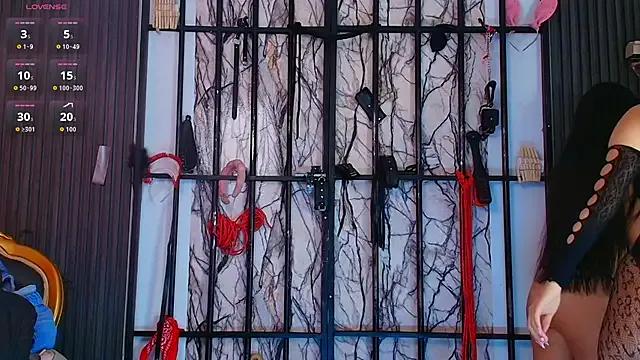 StripChat emili_bdsm is Freechat emili_bdsm — Fuck pussy with fuck machine + spcy 5m