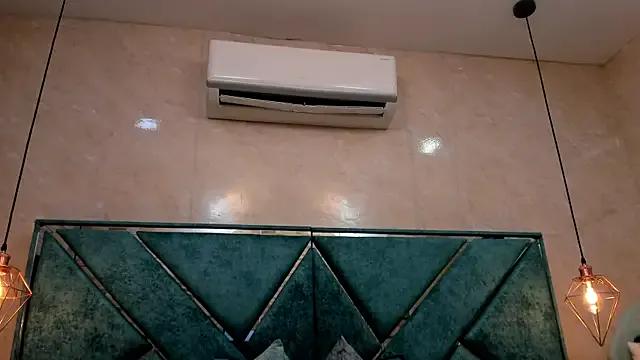 StripChat EXOTIC_TRANS is Group EXOTIC_TRANS — Toy in asshole!