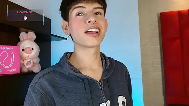 StripChat Ezra_Storm is Freechat Ezra_Storm — Exploosive cum